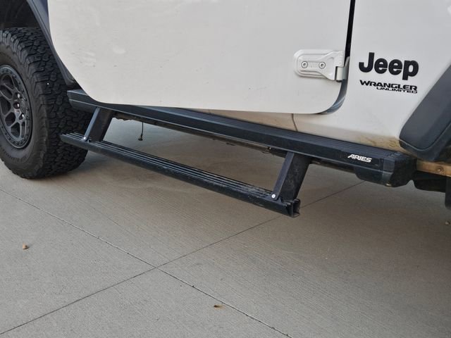 Used 2022 Jeep Wrangler Unlimited Sport image 4