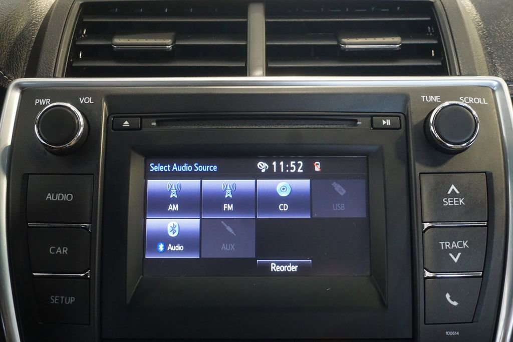 Certified 2017 Toyota Camry LE FWD image 10