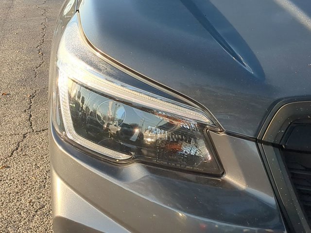 Used 2021 Subaru Forester Limited image 10