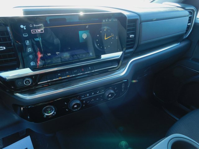 Used 2022 Chevrolet Silverado 1500 LT image 27