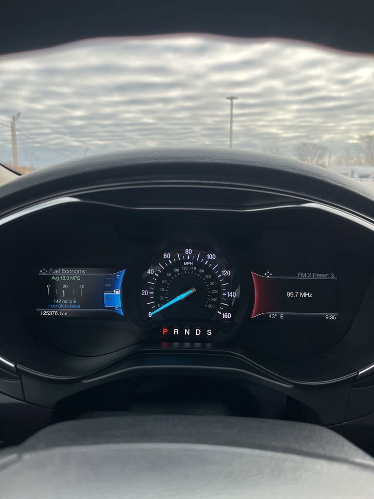 Used 2020 Ford Fusion Titanium AWD/4WD image 17