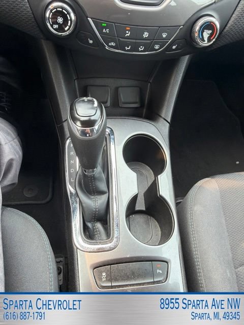 Used 2018 Chevrolet Cruze LT w/ Convenience Package FWD image 16