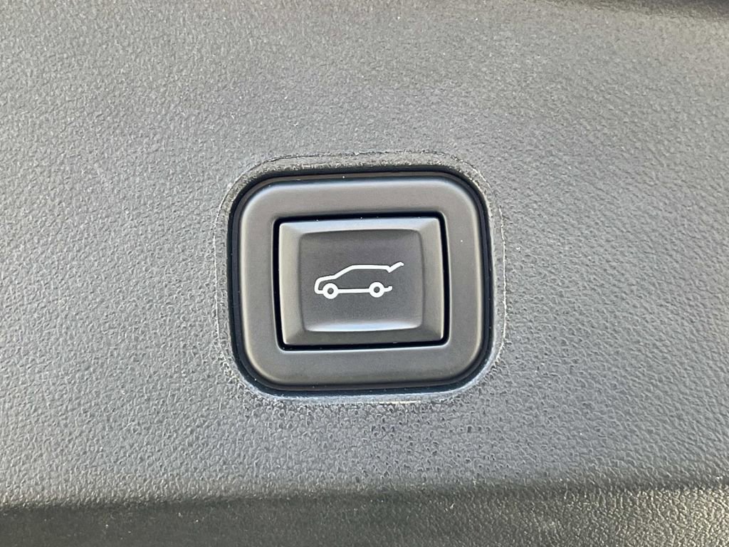 Certified 2024 Cadillac Lyriq Sport w/ Nappa Leather Package image 13