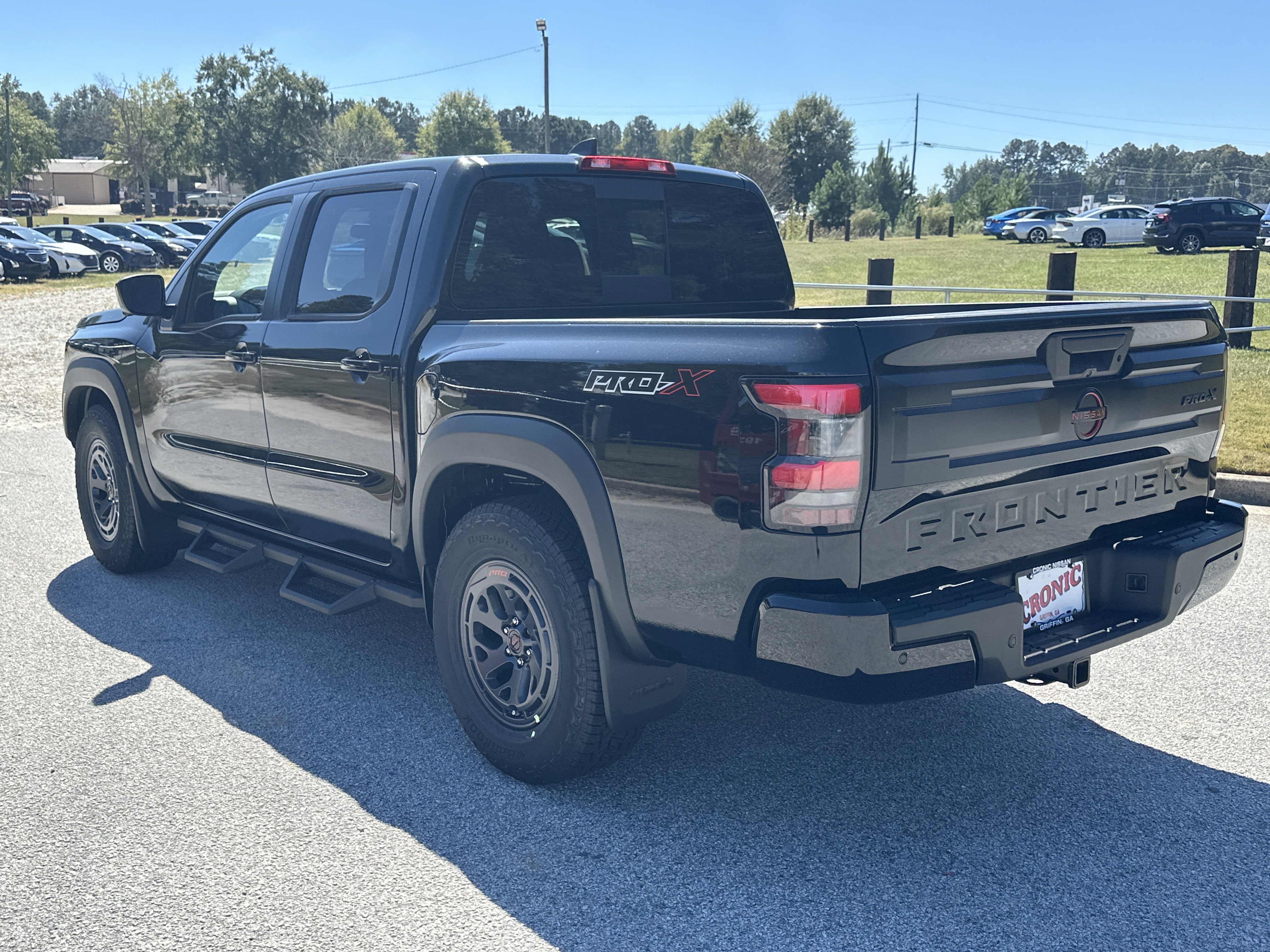 New 2026 Nissan Frontier Pro-X image 7
