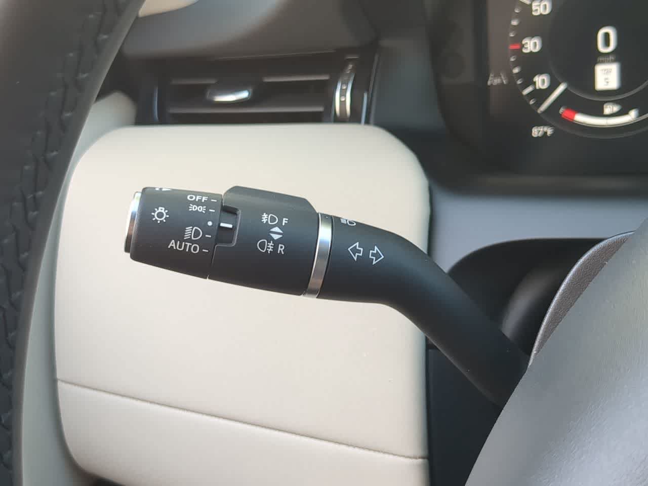 Certified 2025 Land Rover Discovery Sport S AWD/4WD image 28