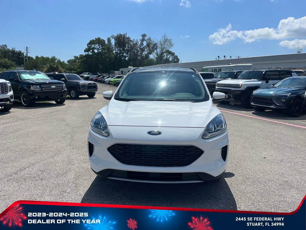 Used 2020 Ford Escape SE FWD video 2