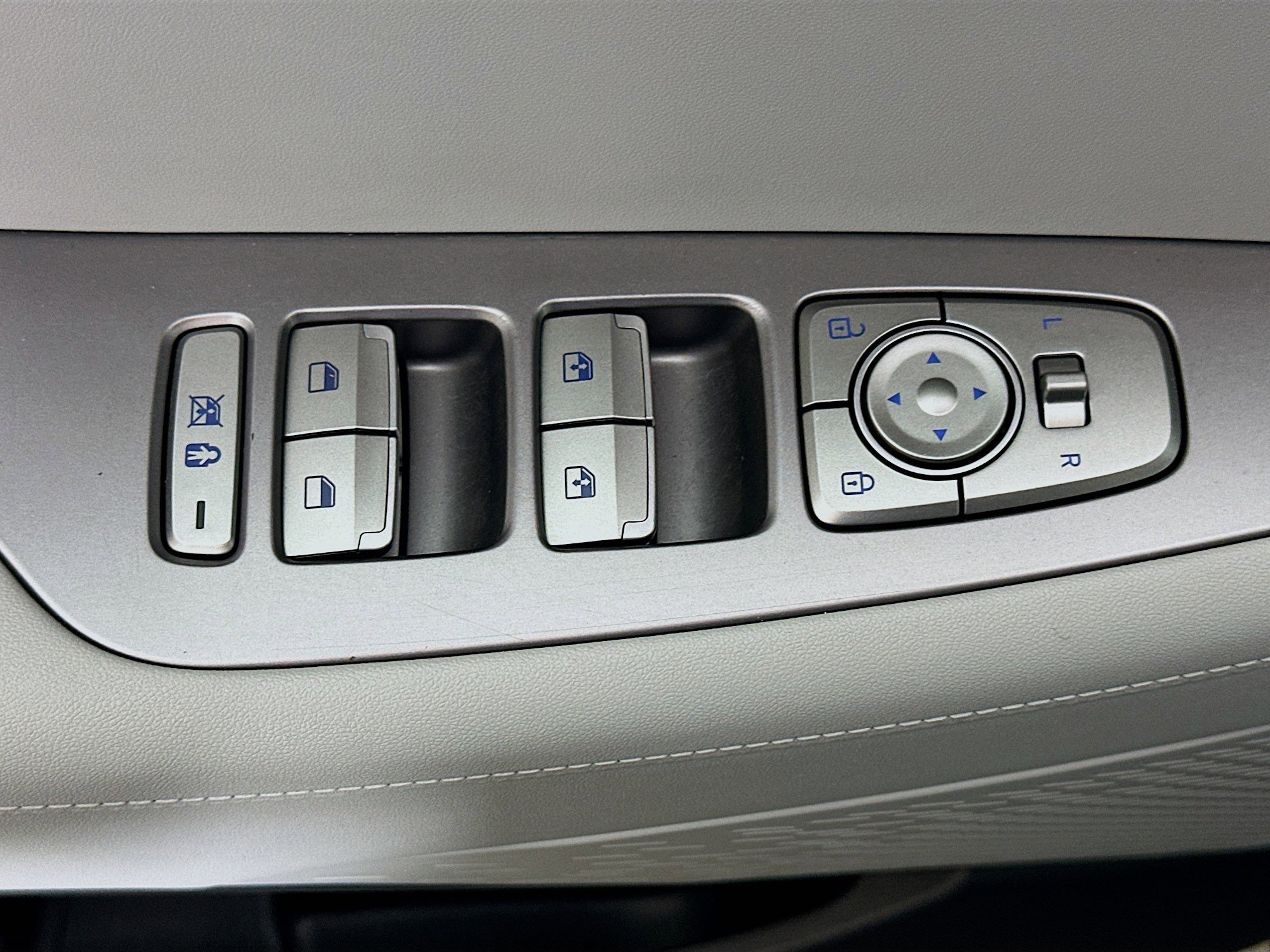 Used 2025 Hyundai Palisade SEL image 15