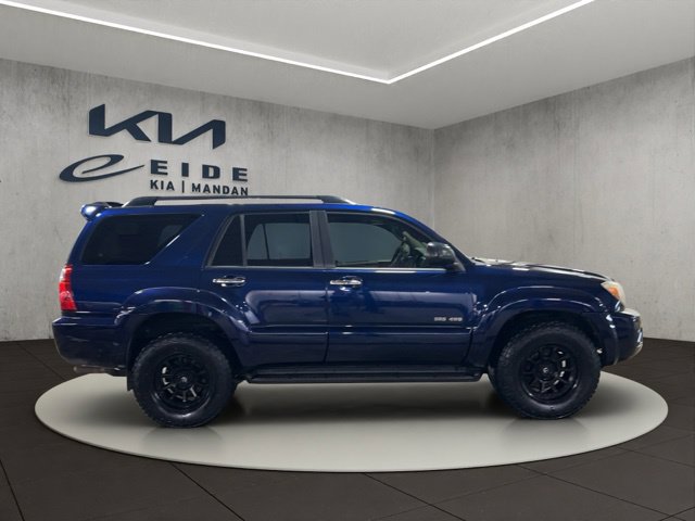 Used 2007 Toyota 4Runner SR5 AWD/4WD image 28