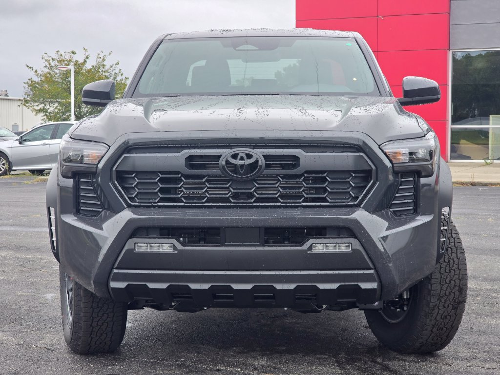 New 2026 Toyota Tacoma TRD Off-Road AWD/4WD image 12