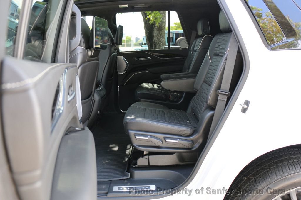 Used 2023 Cadillac Escalade V AWD/4WD image 32