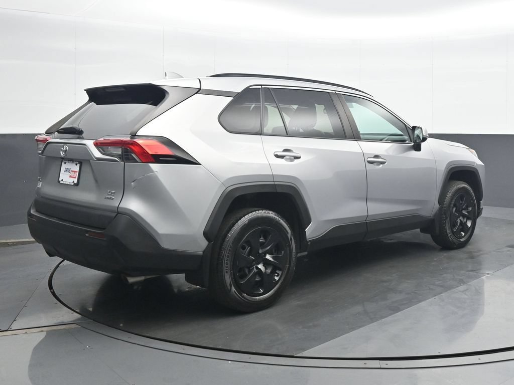 Used 2020 Toyota RAV4 LE w/ All Weather Liner Package AWD/4WD image 6