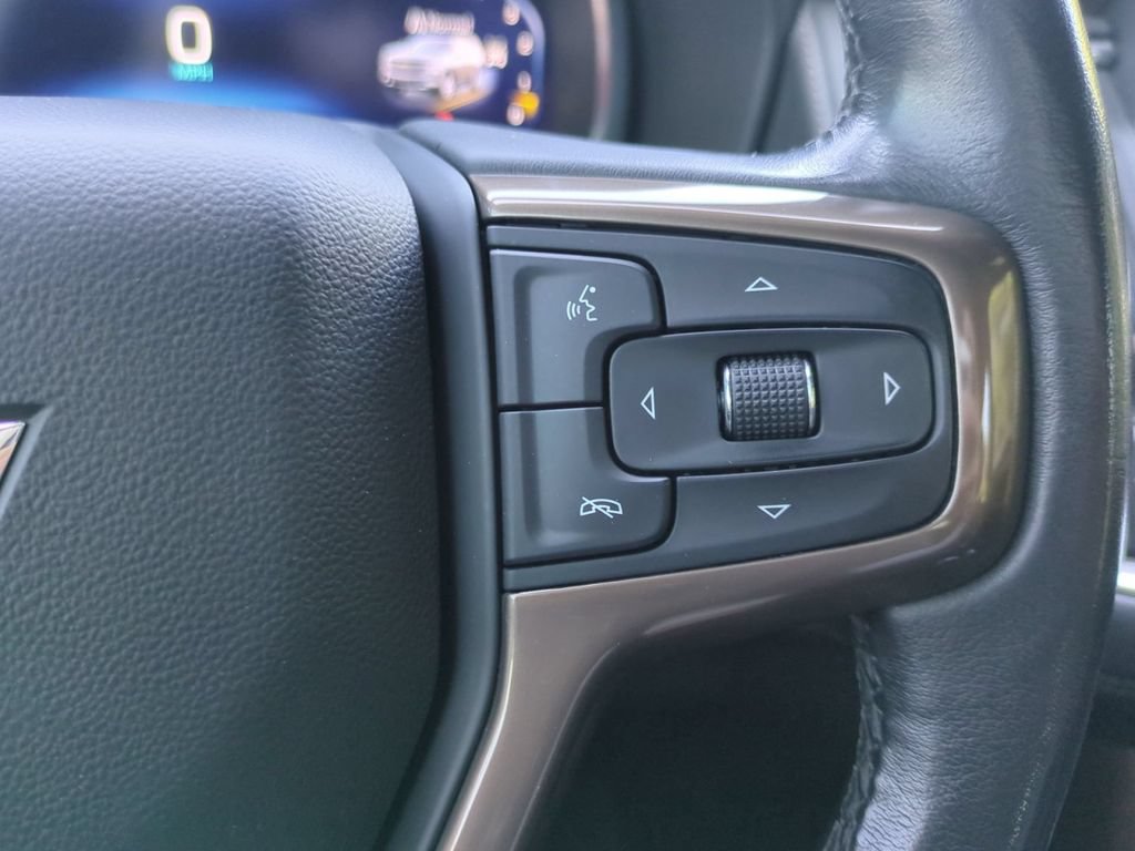 Used 2022 Chevrolet Suburban High Country AWD/4WD image 31