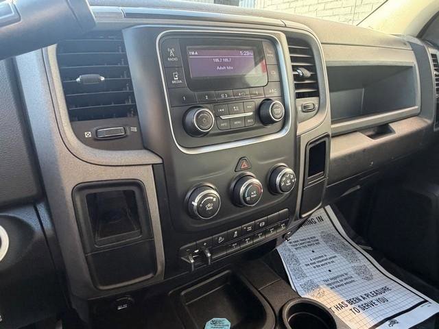 Used 2018 RAM 2500 Tradesman w/ Chrome Appearance Group image 18