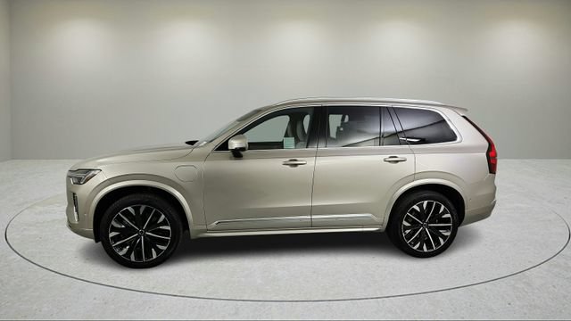 New 2026 Volvo XC90 T8 Plus w/ Protection Package Premier AWD/4WD image 7