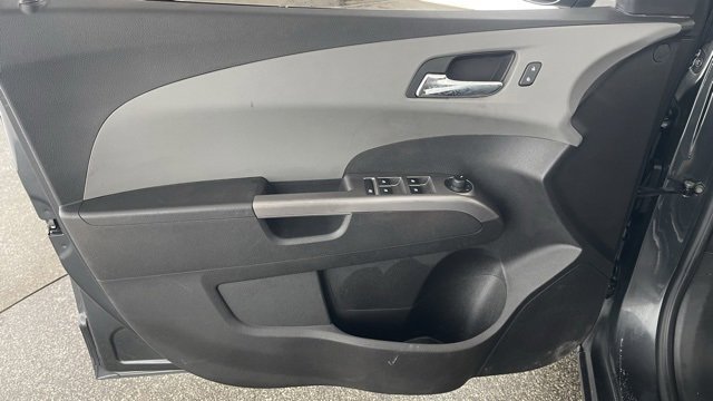 Used 2020 Chevrolet Sonic Premier image 34