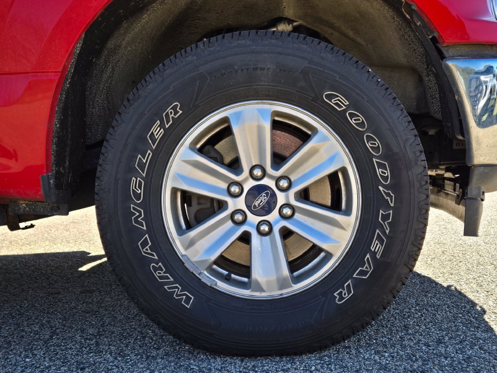 Used 2020 Ford F150 XL w/ Equipment Group 101A Mid AWD/4WD image 10