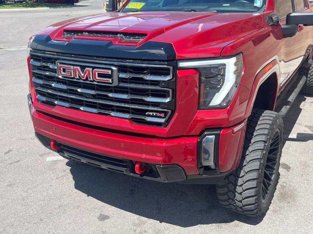 Used 2024 GMC Sierra 2500 AT4 w/ AT4 Preferred Package image 10