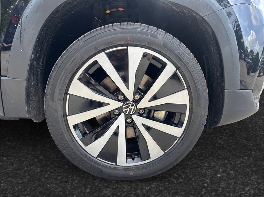 Used 2022 Volkswagen Taos SE image 12