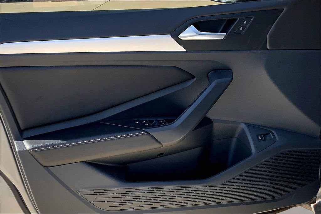 Certified 2026 Volkswagen Jetta Sport FWD image 21