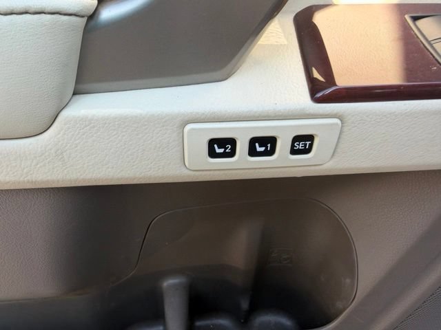 Used 2019 Lexus GX 460 Premium w/ Premium Package AWD/4WD image 15