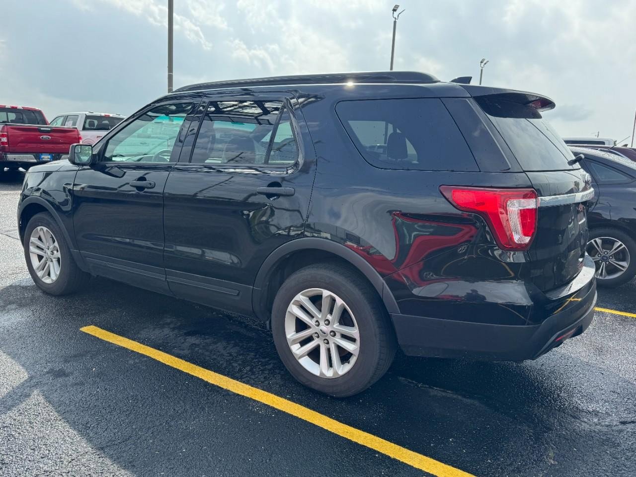 Used 2016 Ford Explorer FWD image 10