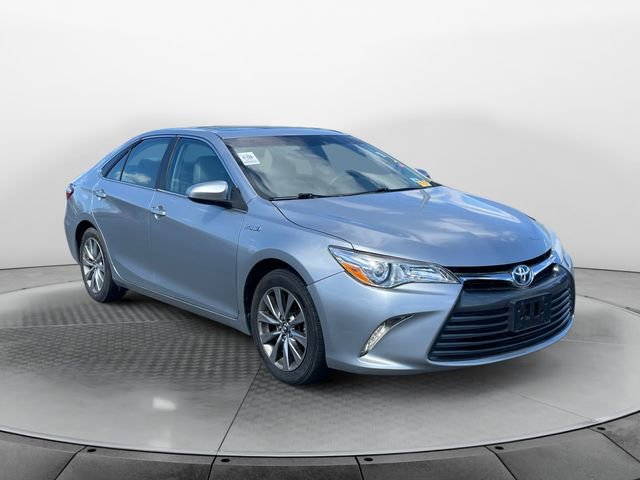Used 2015 Toyota Camry XLE w/ Moonroof Package FWD image 7