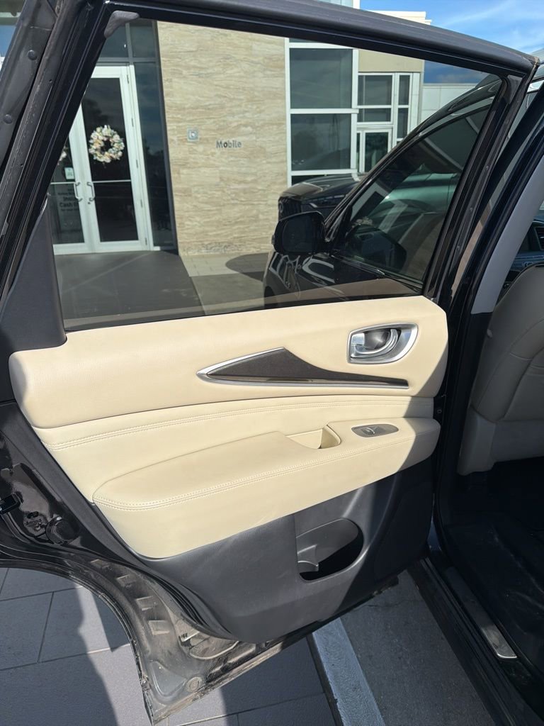 Used 2018 INFINITI QX60 Base w/ Premium Plus Package image 19