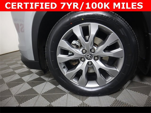 Used 2024 Toyota Grand Highlander Limited image 26