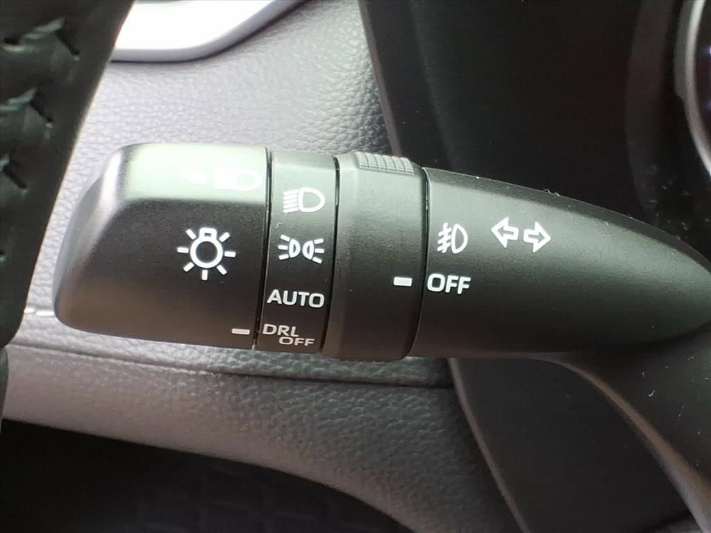 Used 2021 Toyota RAV4 XLE w/ Convenience Package image 30