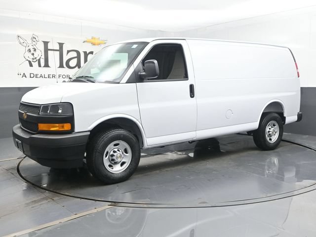 New 2026 Chevrolet Express 2500 w/ Driver Convenience Package RWD image 27
