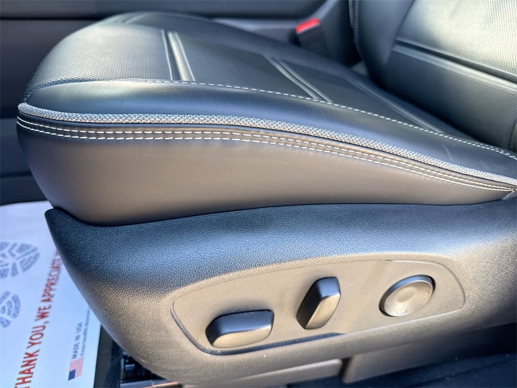 Used 2025 GMC Sierra EV Denali image 12