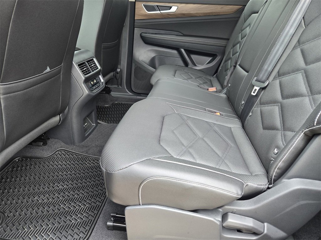 New 2026 Volkswagen Atlas SE image 21