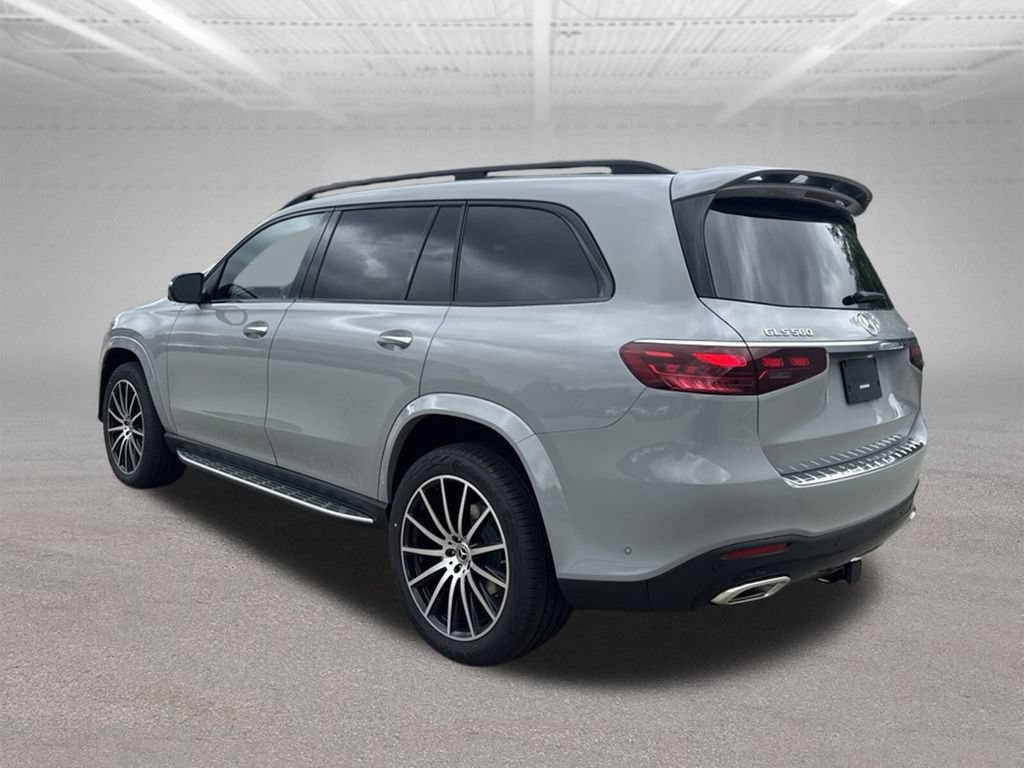 New 2026 Mercedes-Benz GLS 580 4MATIC image 3