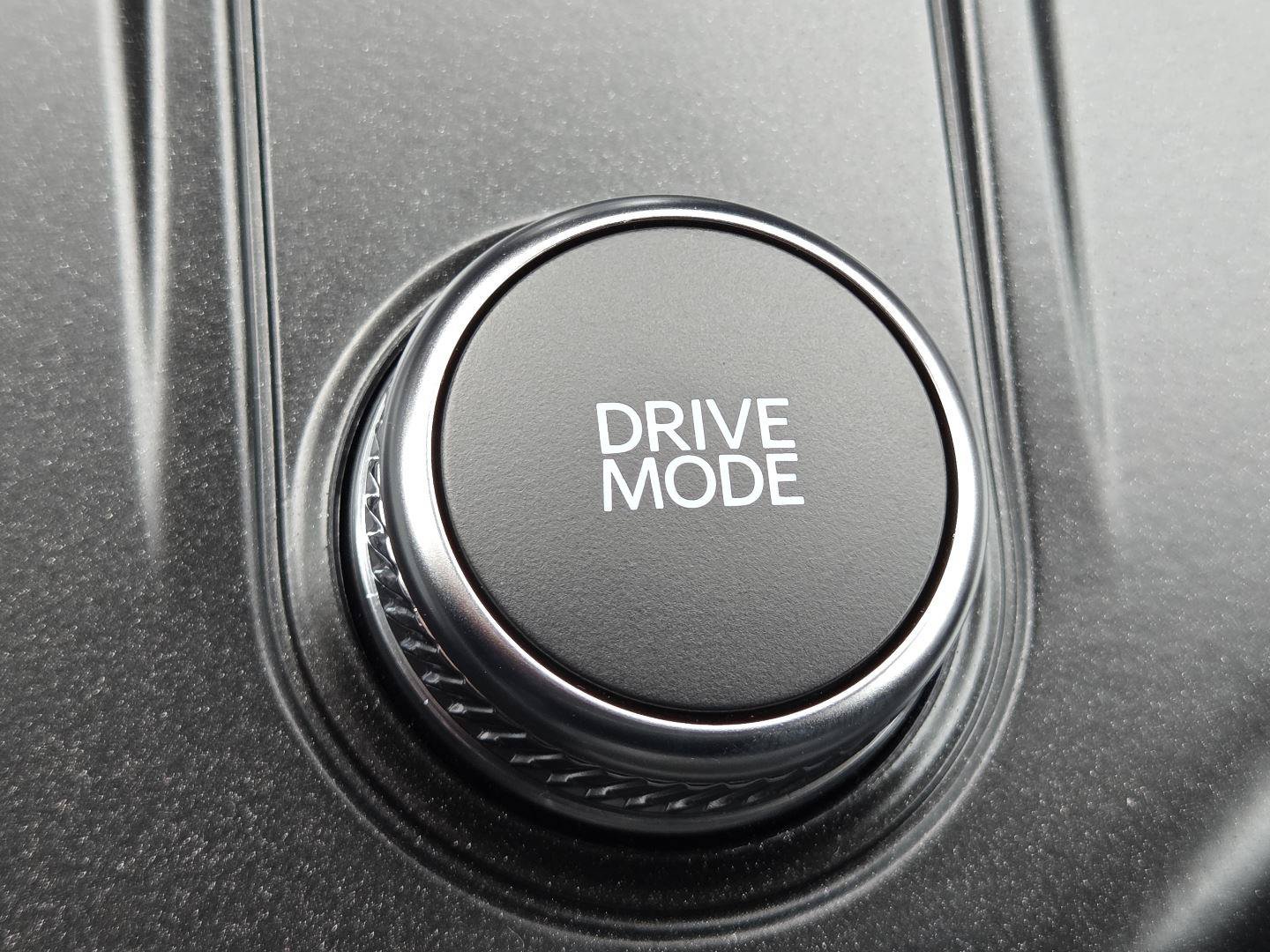 New 2026 Ford Explorer Active AWD/4WD image 34