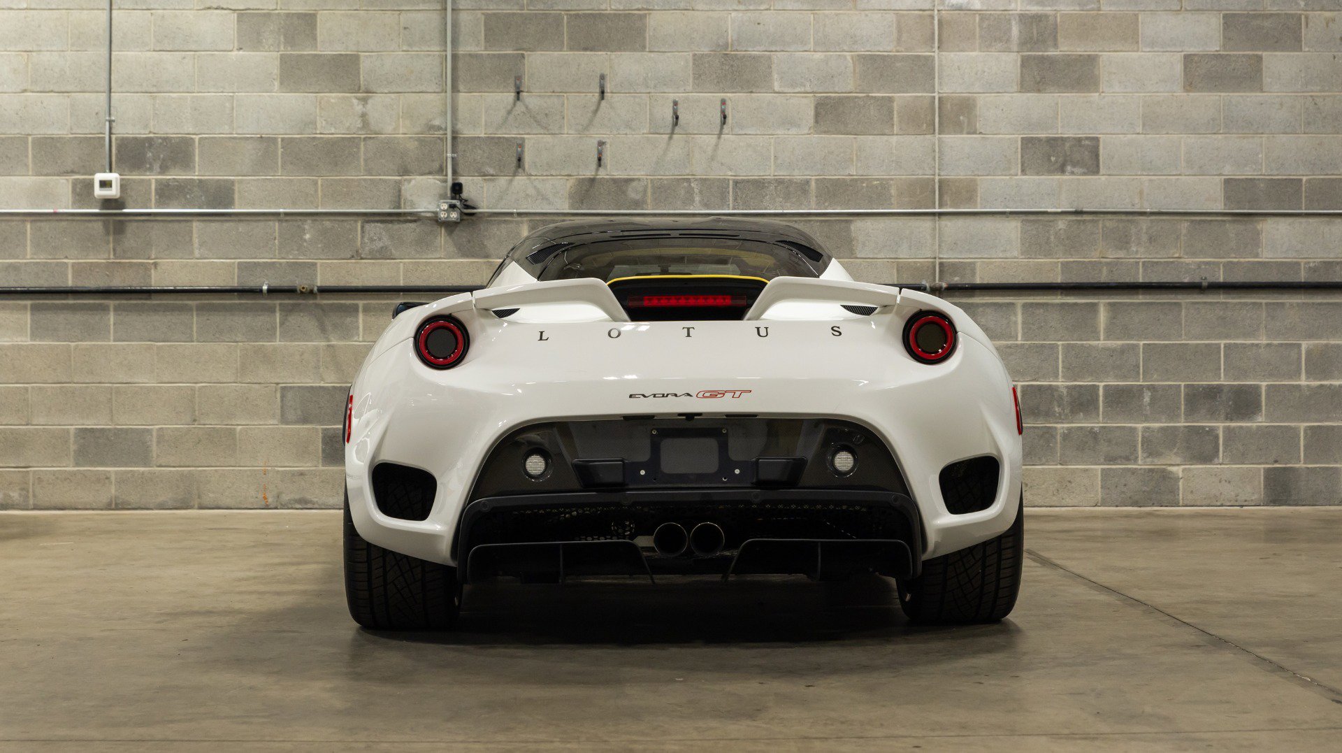 Used 2021 Lotus Evora RWD image 6