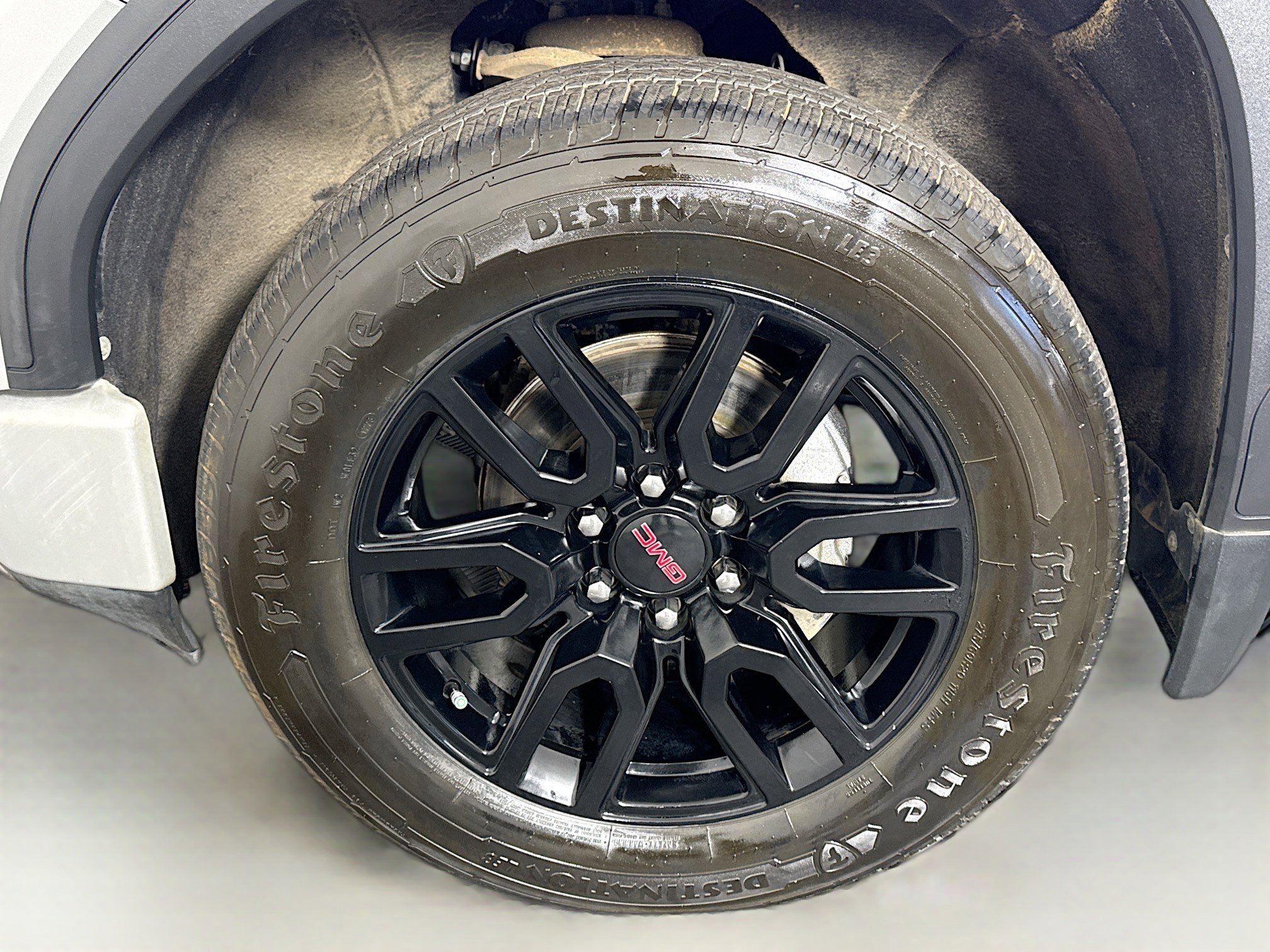 Used 2020 GMC Sierra 1500 Elevation w/ Elevation Value Package image 38