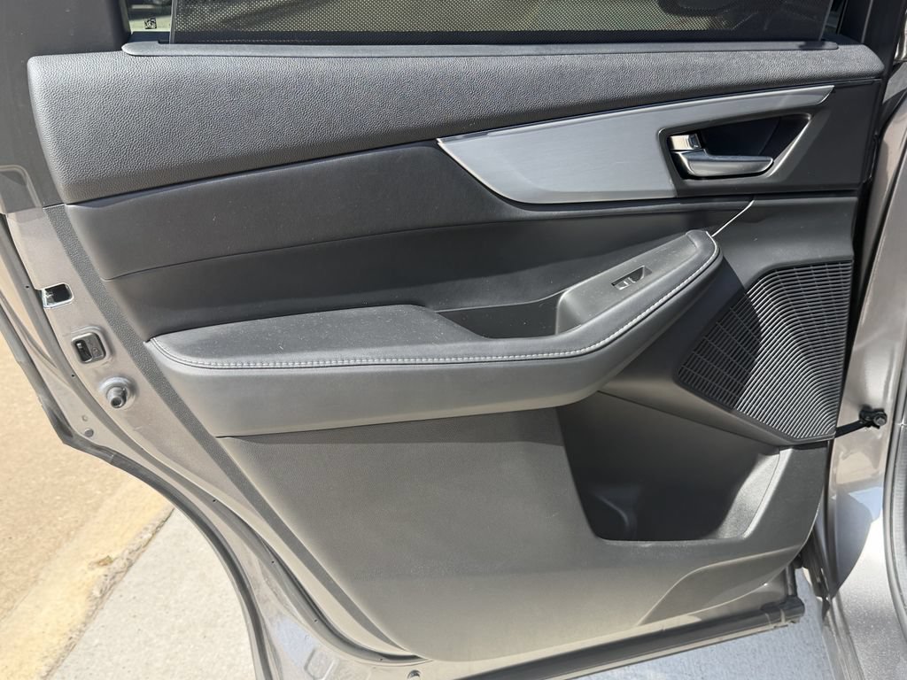 Used 2023 Acura MDX FWD w/ Technology Package image 24