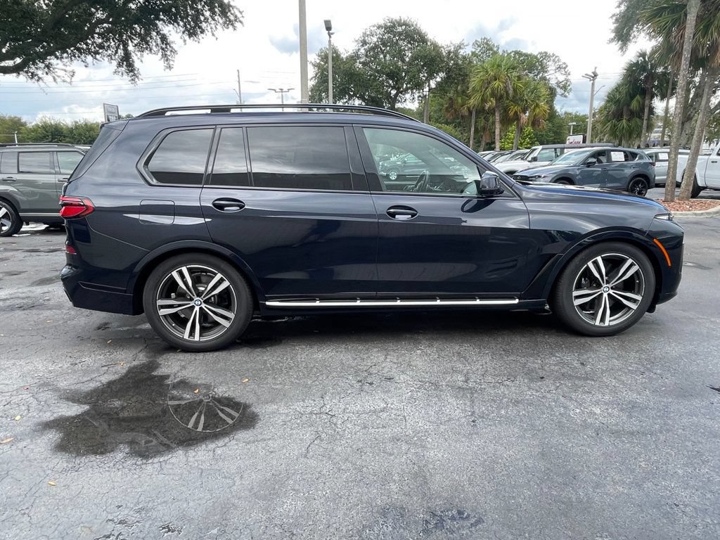 Used 2026 BMW X7 xDrive40i AWD/4WD image 7