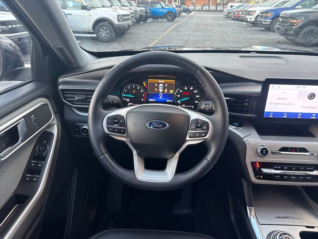 Used 2023 Ford Explorer XLT w/ Equipment Group 202A image 24