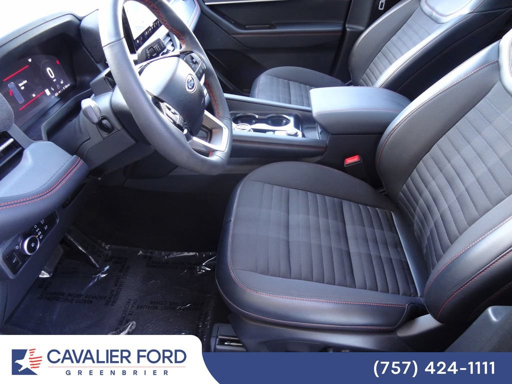 Used 2026 Ford Explorer ST-Line w/ ST-Line Street Pack AWD/4WD image 6