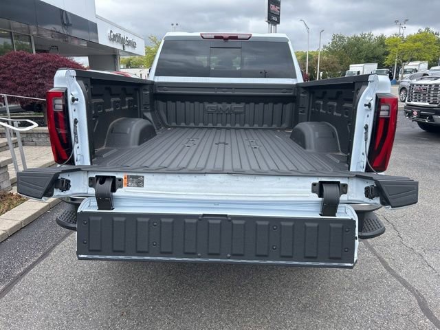 New 2026 GMC Sierra 3500 SLT AWD/4WD image 31
