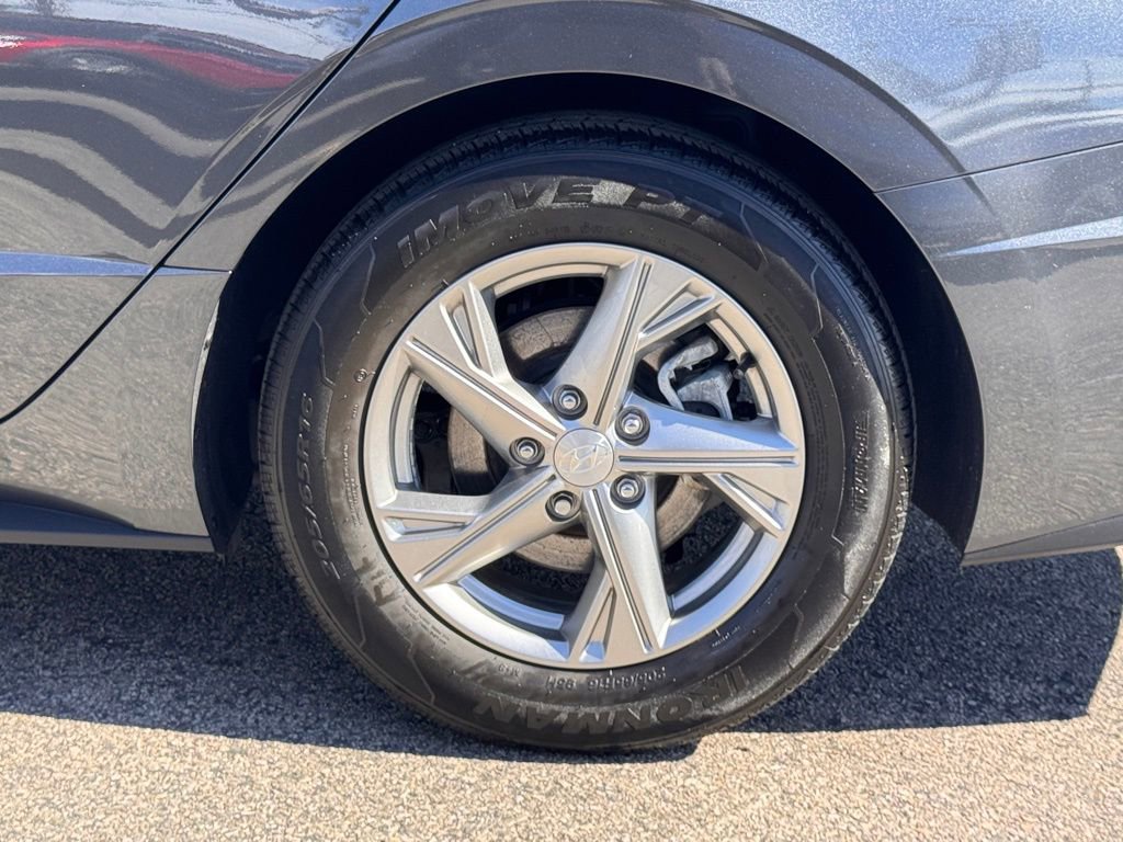 Used 2022 Hyundai Sonata SE image 14