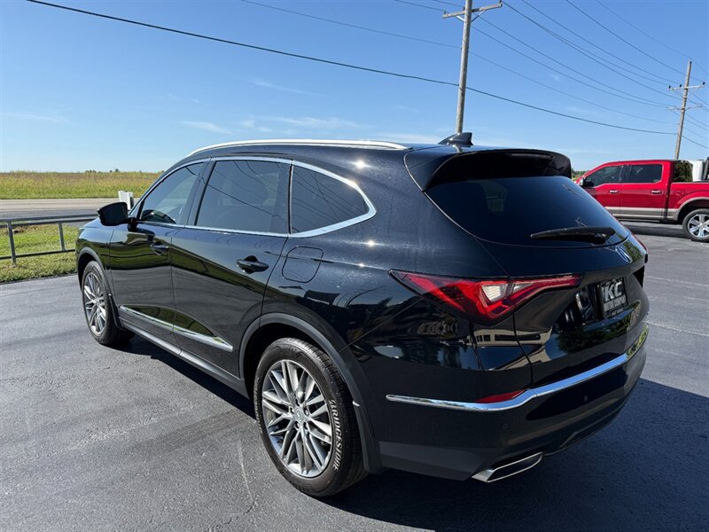 Used 2024 Acura MDX w/ Advance Package AWD/4WD image 9