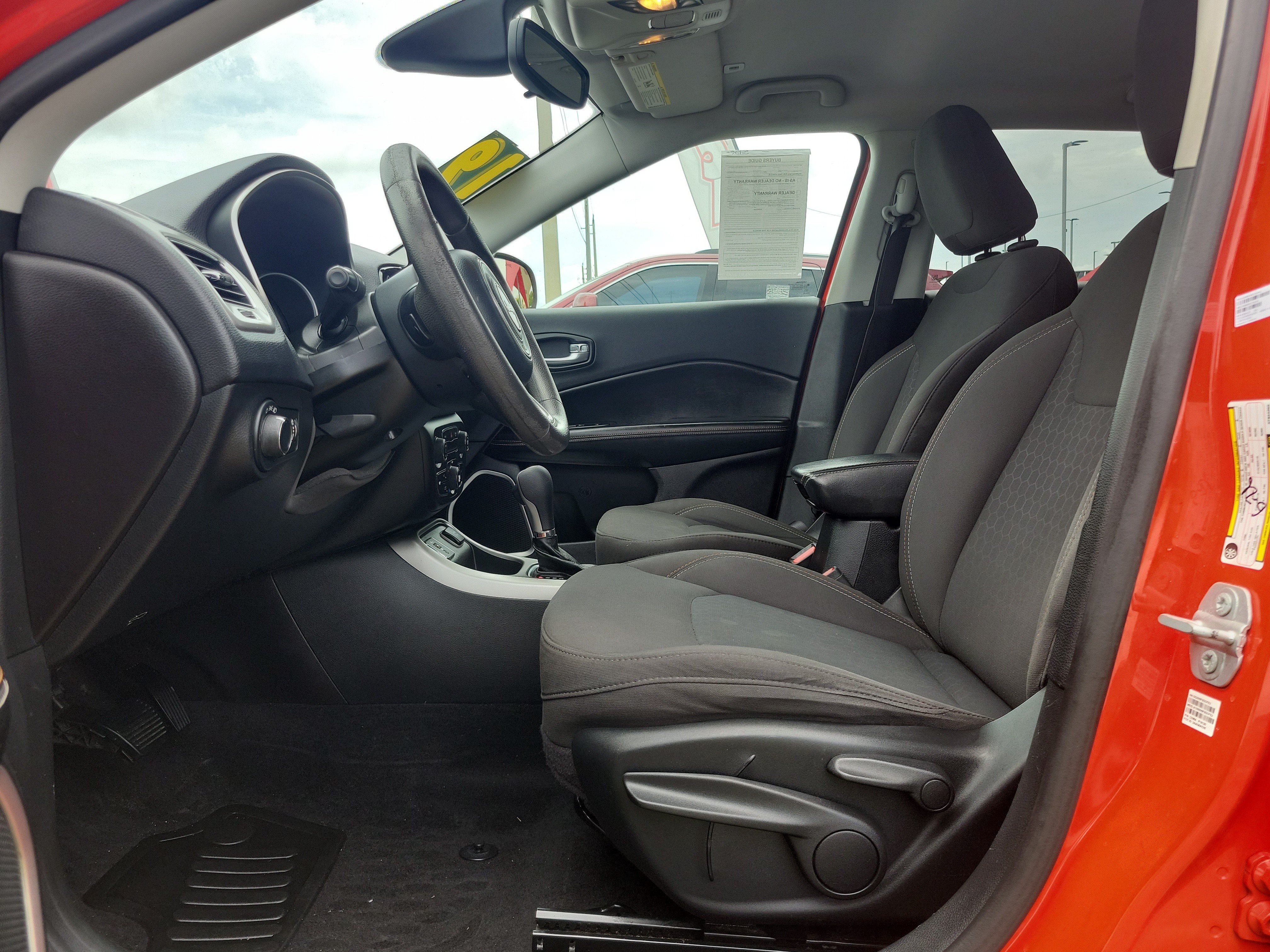 Used 2019 Jeep Compass Sport FWD image 12