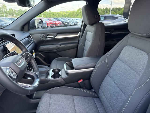 New 2026 GMC Terrain Elevation w/ Technology Package II AWD/4WD image 5