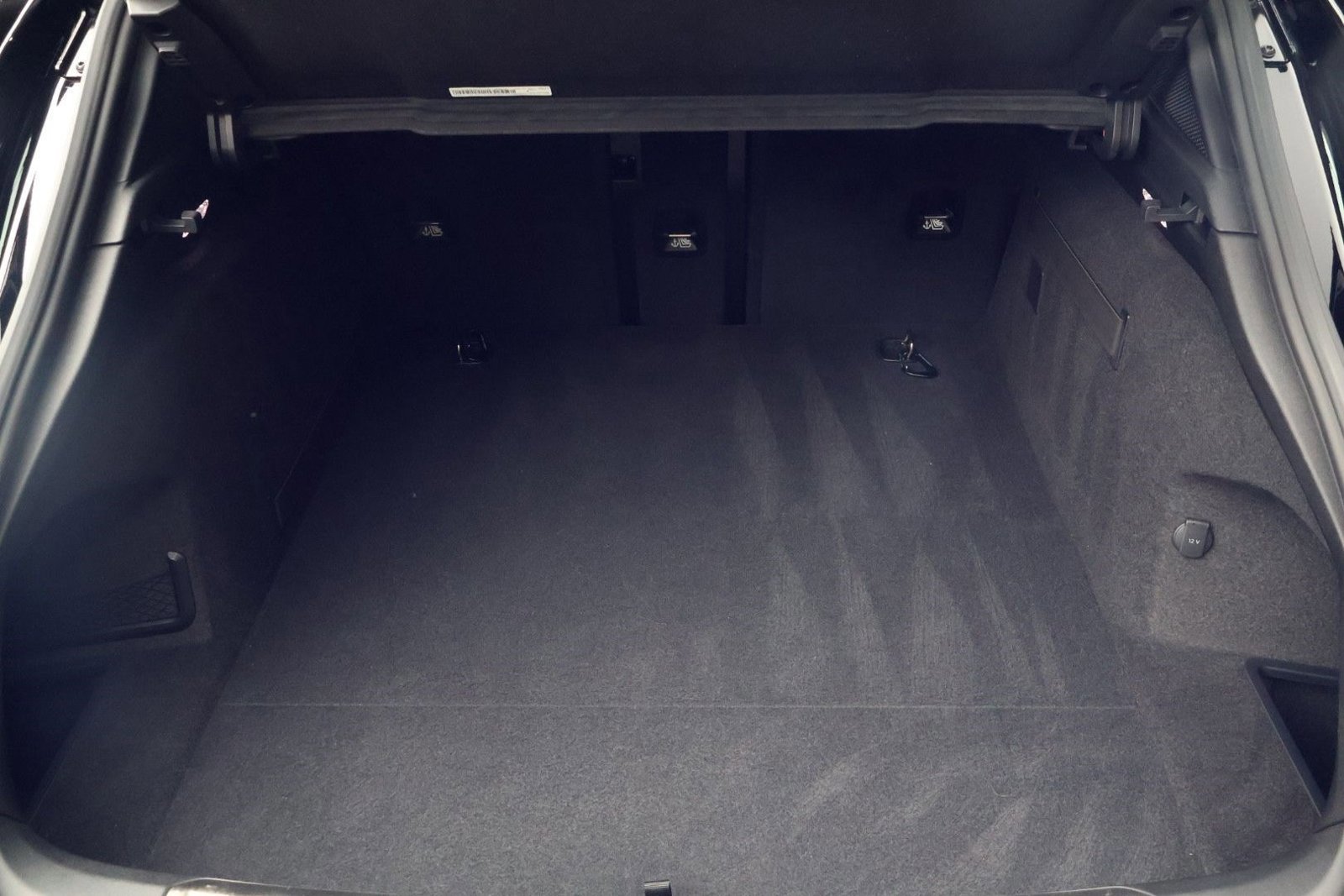 Certified 2024 Porsche Taycan GTS image 21