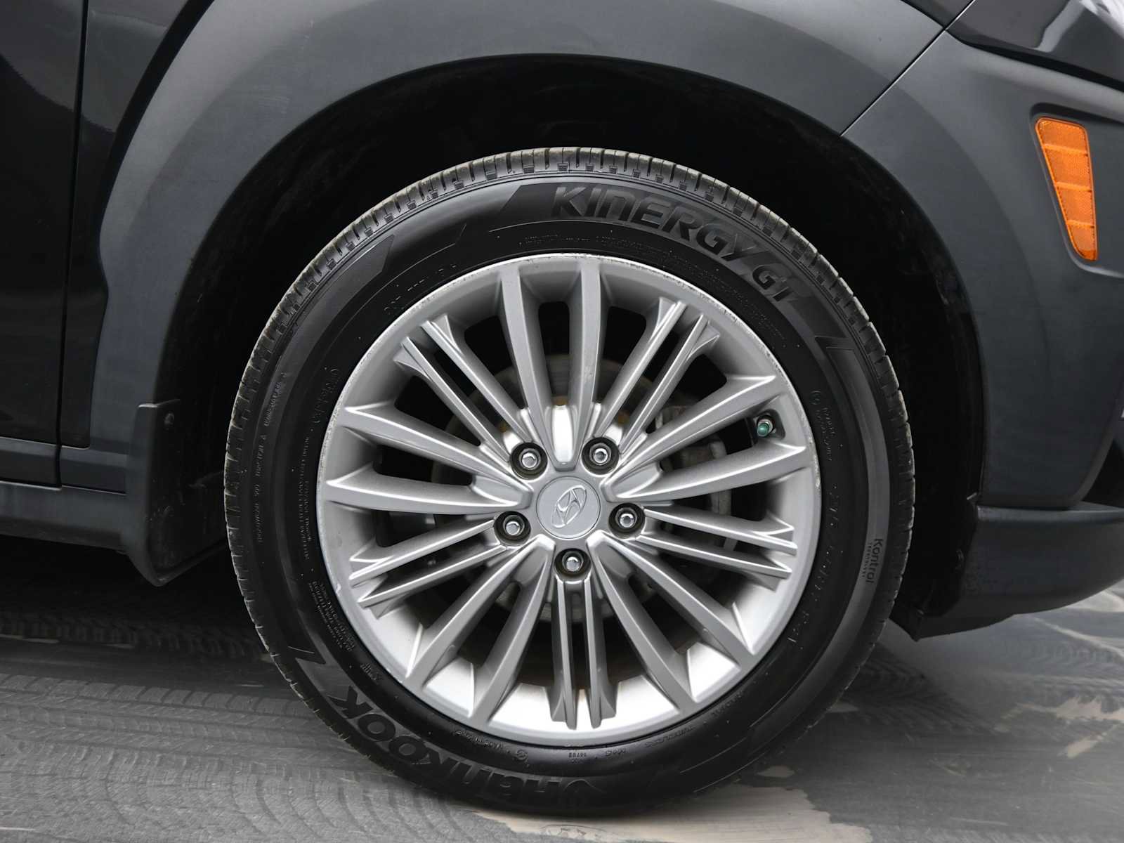 Used 2018 Hyundai Kona SEL image 10