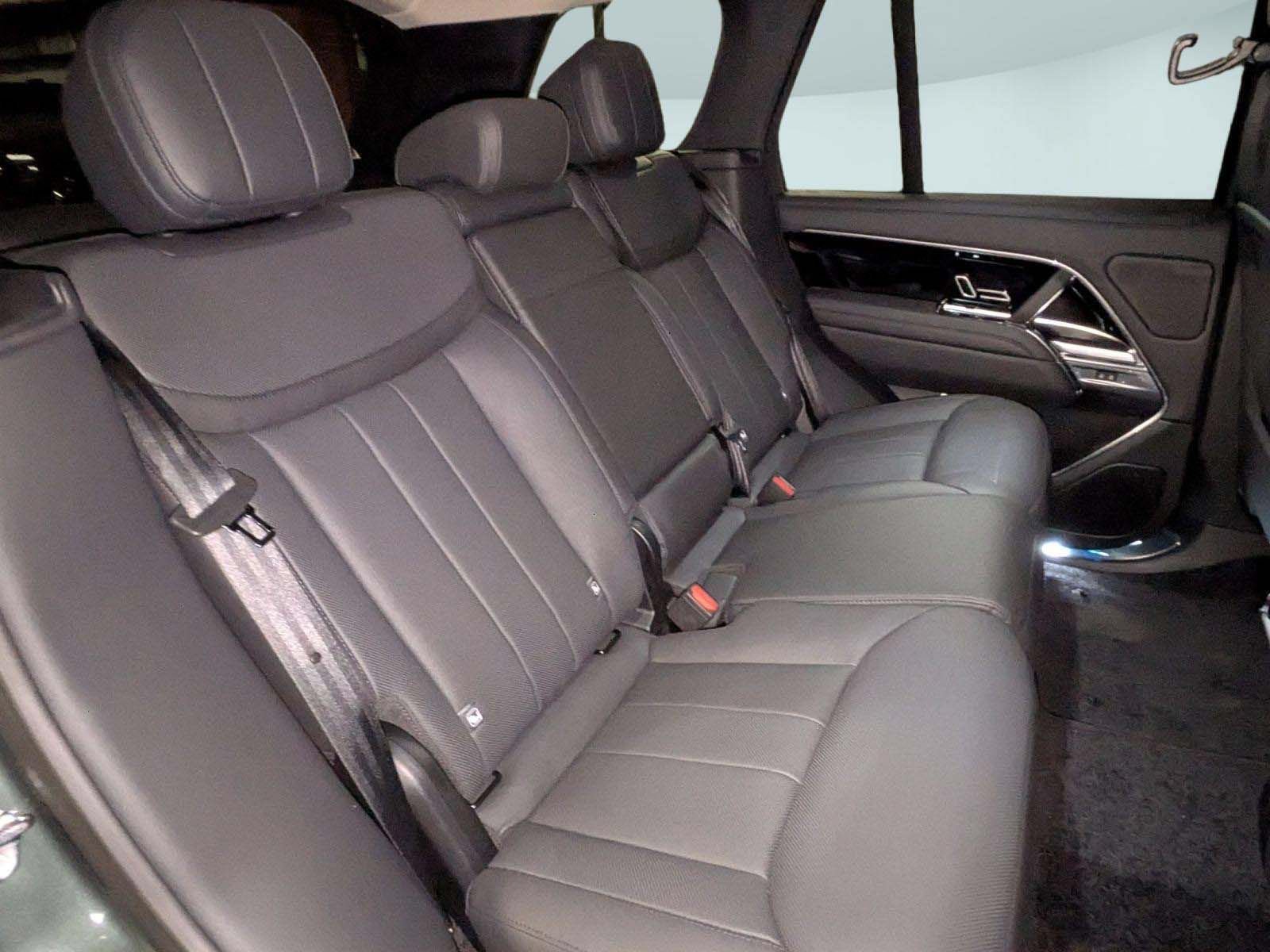 New 2026 Land Rover Range Rover SE AWD/4WD image 29