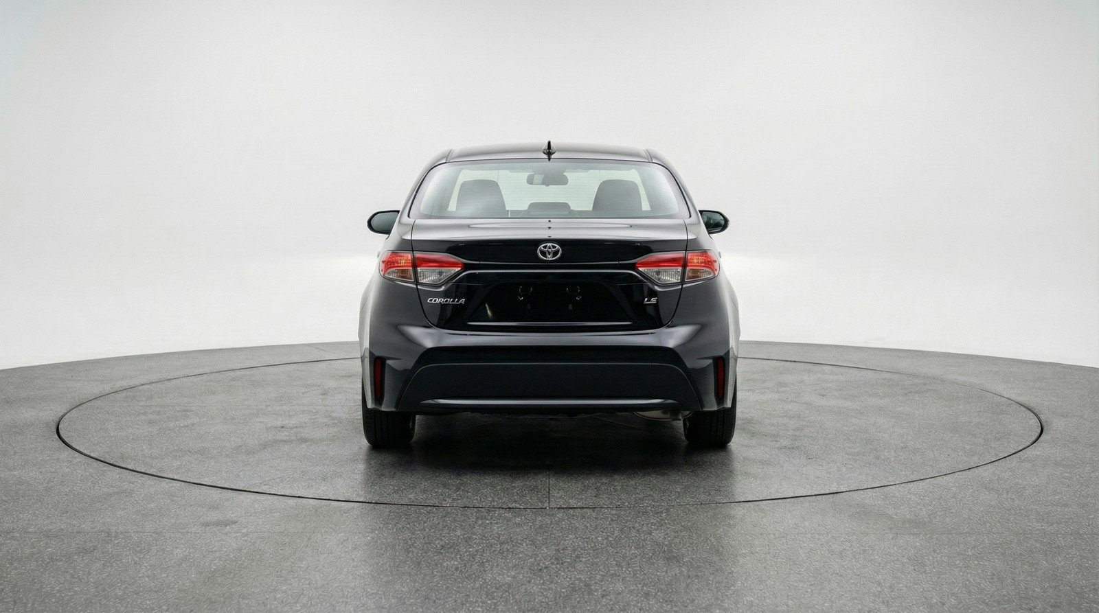 Used 2025 Toyota Corolla LE image 7