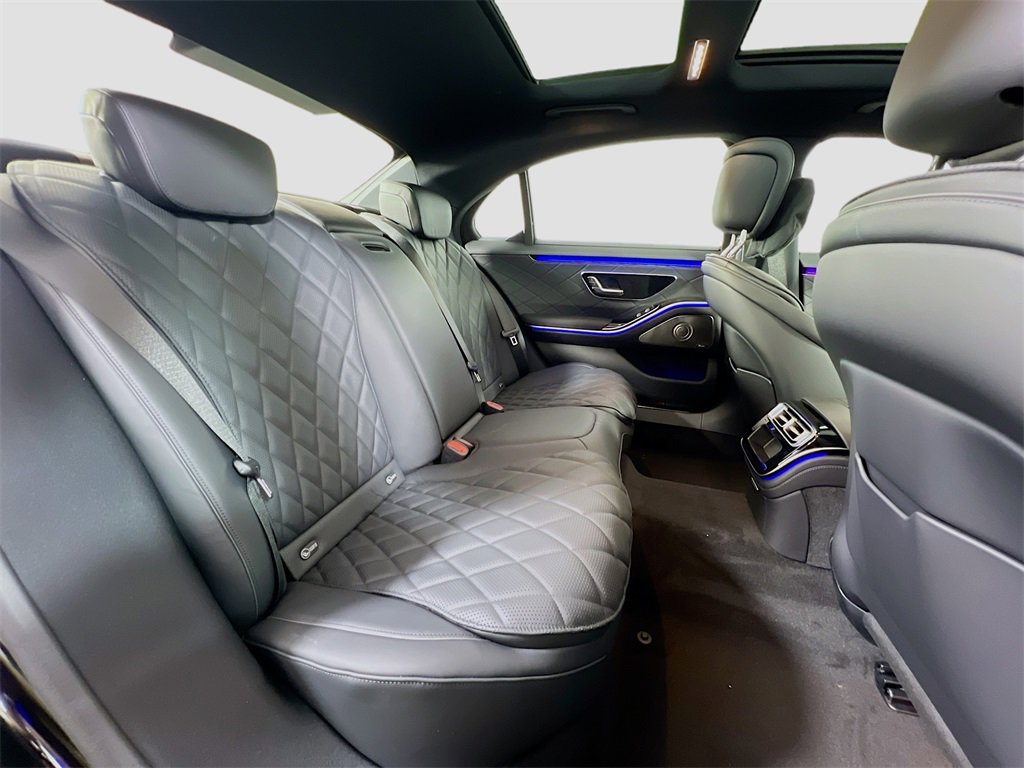 New 2025 Mercedes-Benz S 580e 4MATIC Sedan image 29